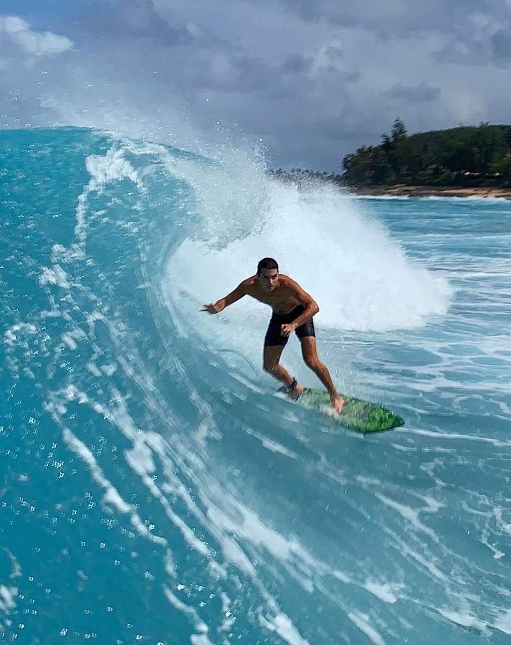 Caio Lopes Surfing